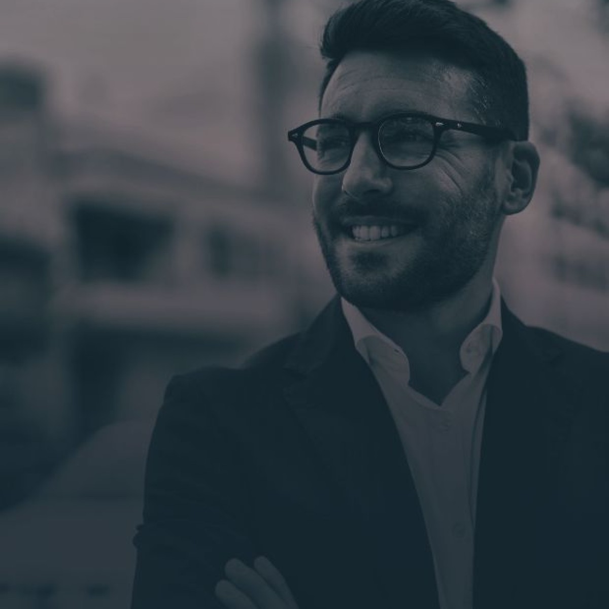 hombre ejecutivo mediana edad